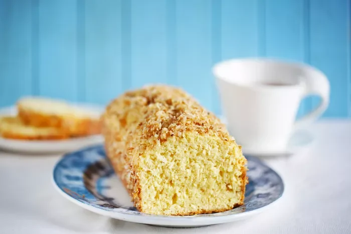 Low carb coconut cake