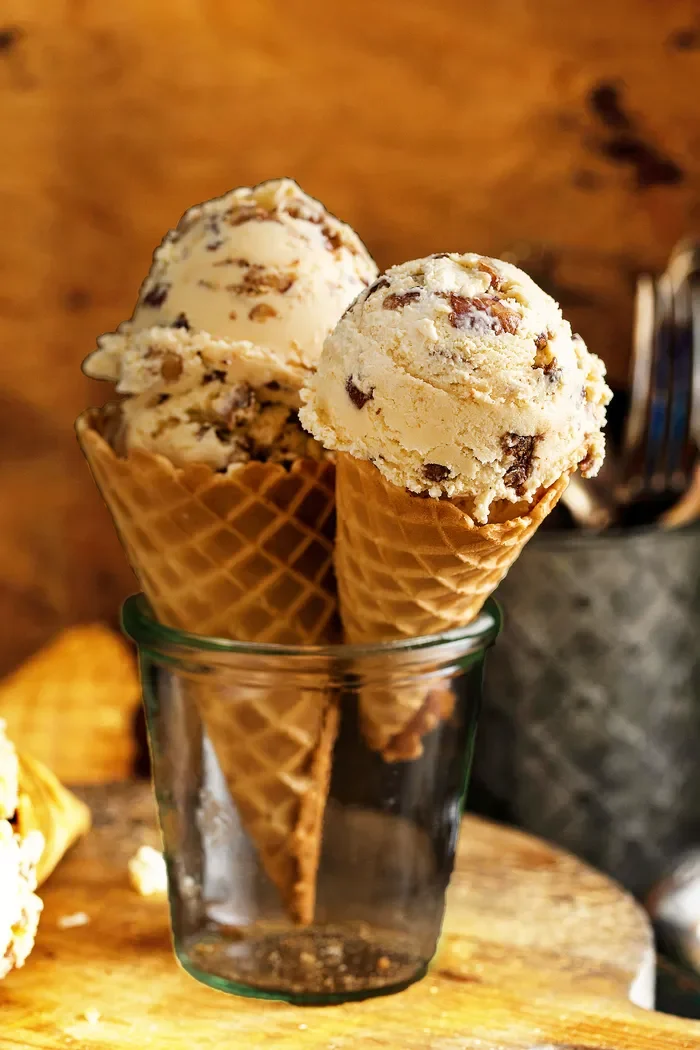 Soya ice cream with hazelnuts and cranberries
